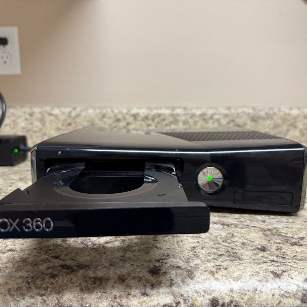 Xbox 360 S Console Black